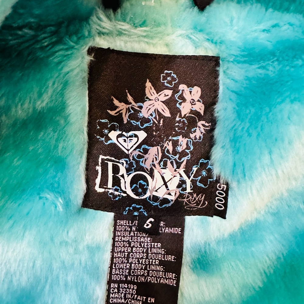 Roxy Snow Jacket - image 4